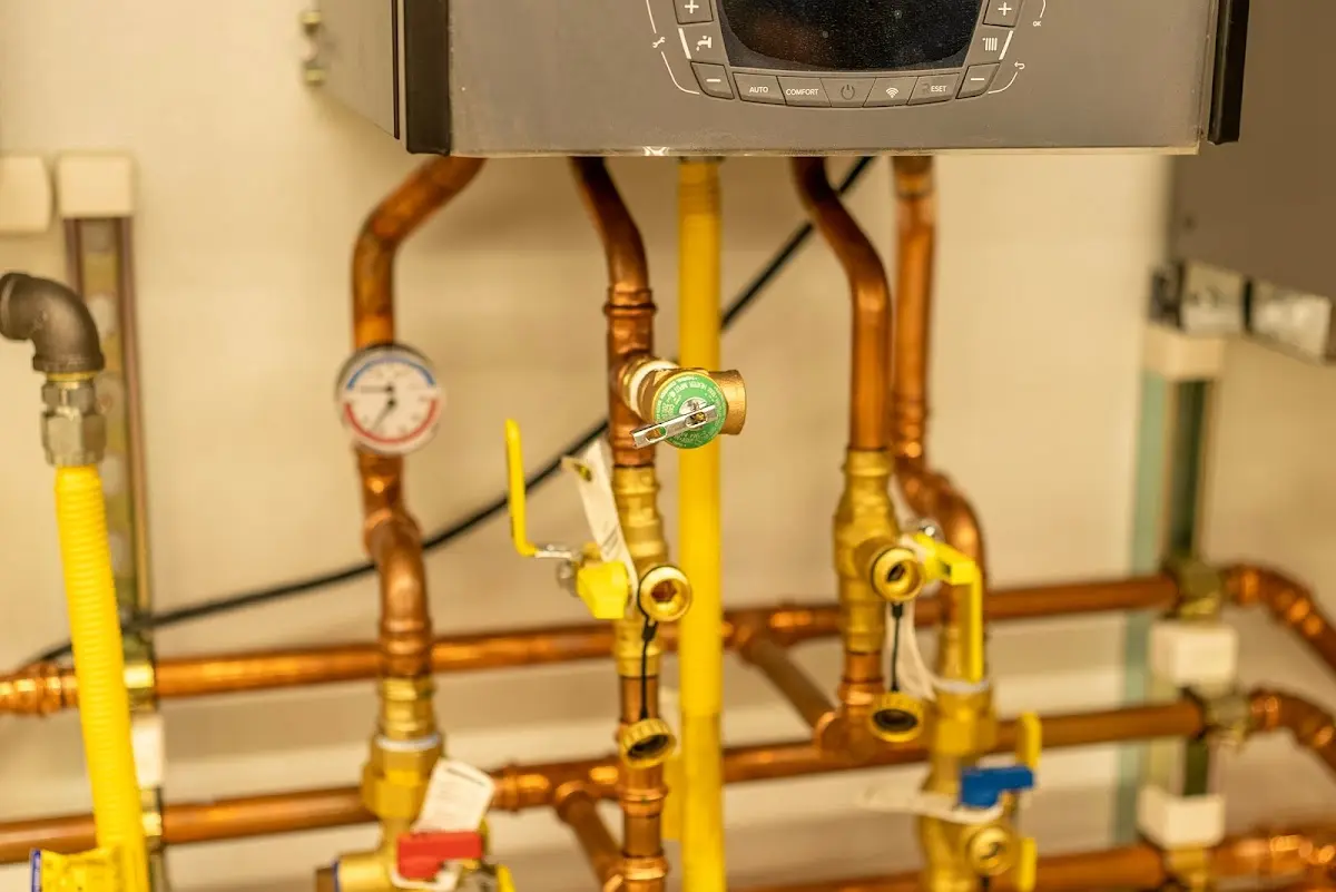 Licensed technician providing Sewer Cleanout for a homeowner in Apache Junction